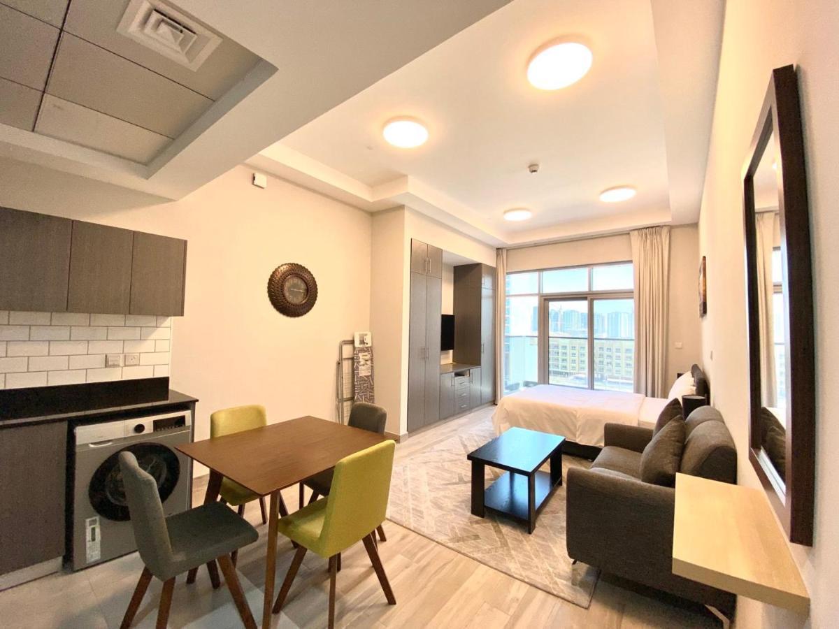 Penrose Place Dubai Jvc Luaran gambar