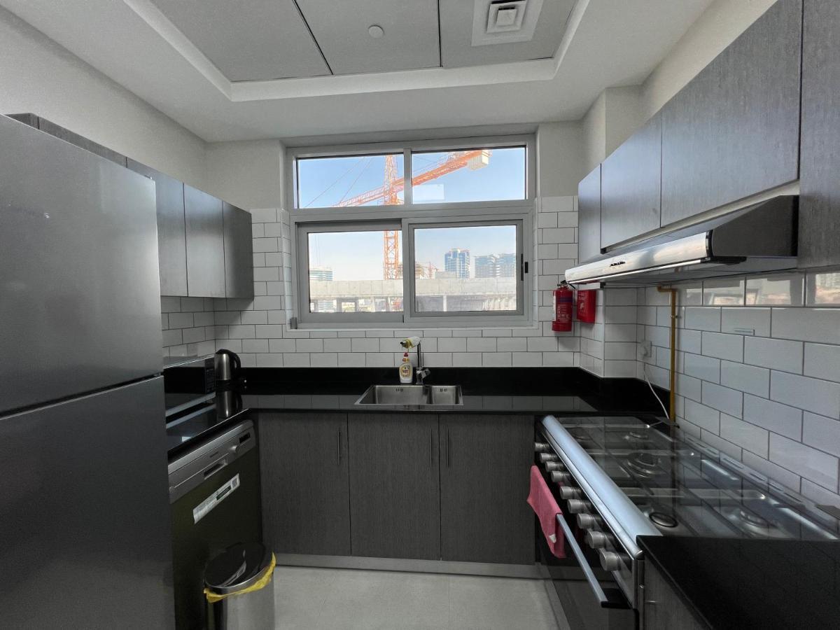 Penrose Place Dubai Jvc Luaran gambar