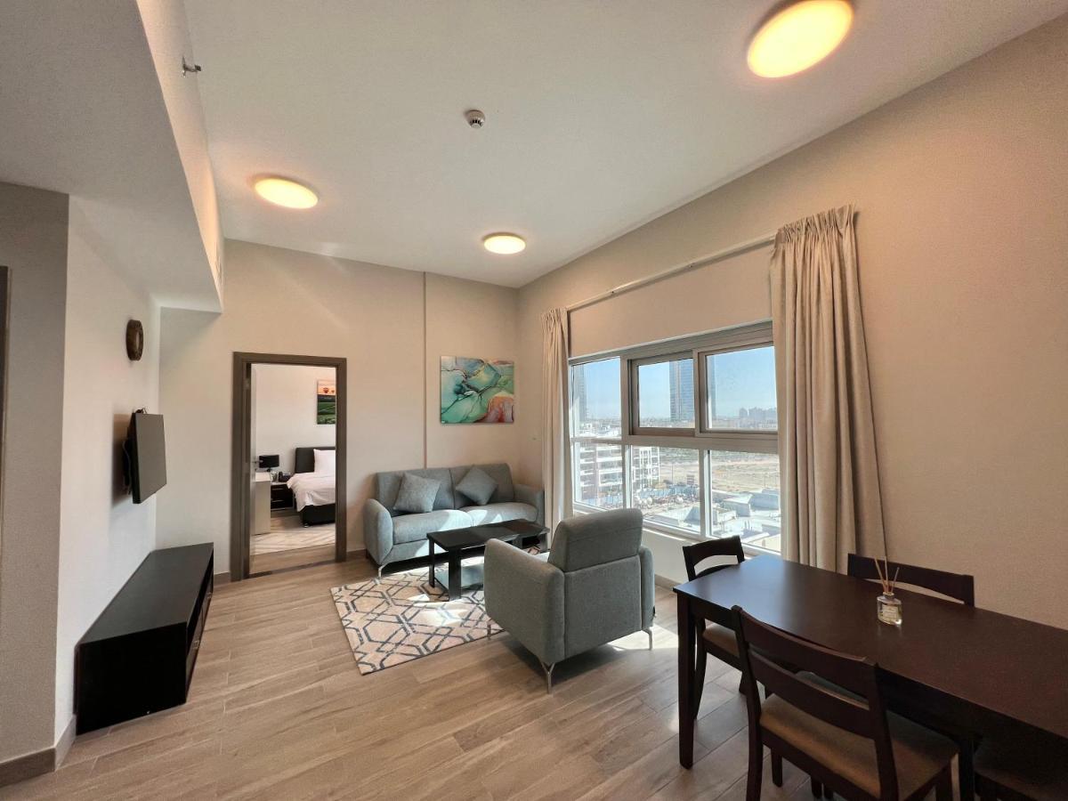 Penrose Place Dubai Jvc Luaran gambar