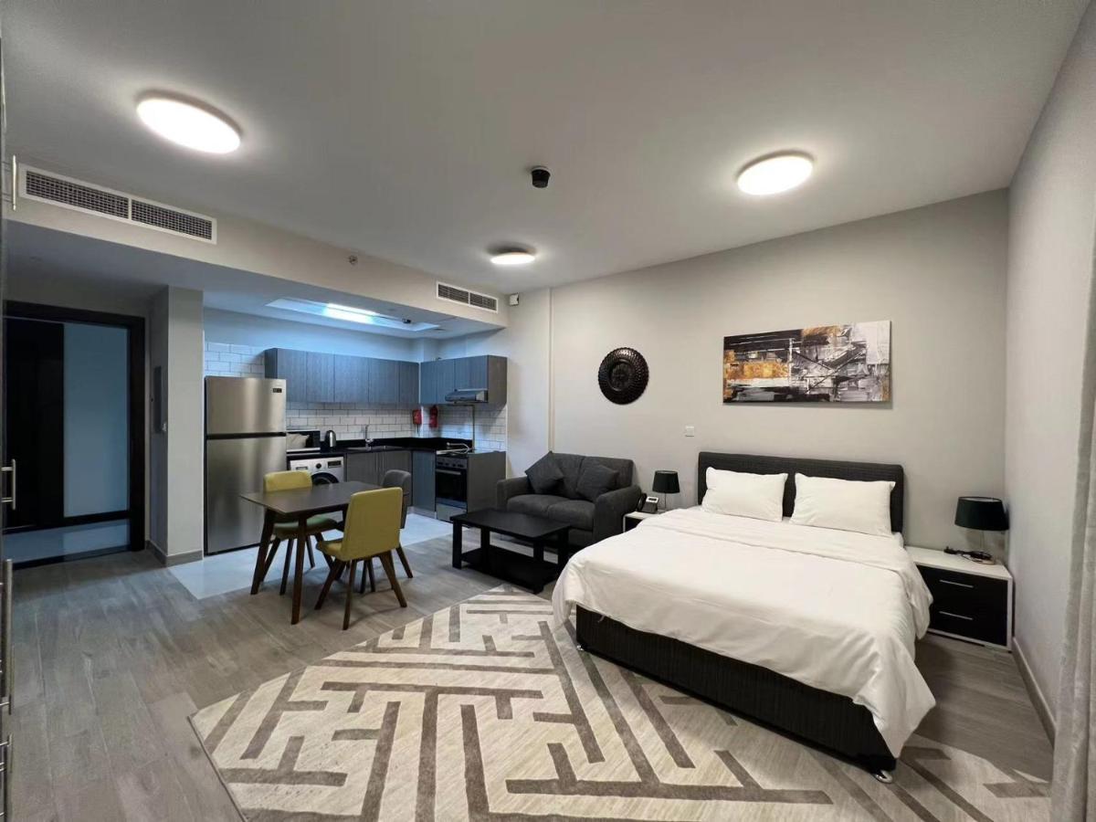 Penrose Place Dubai Jvc Luaran gambar