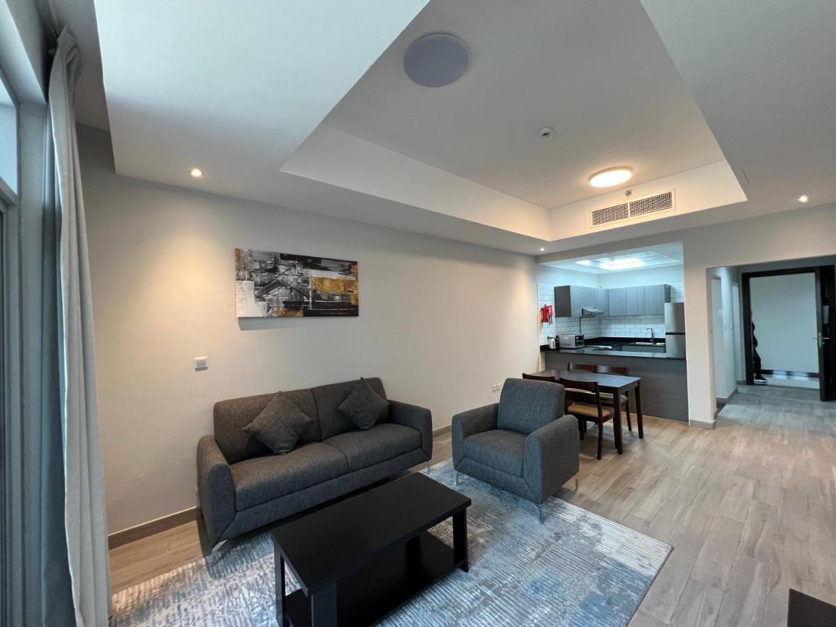 Penrose Place Dubai Jvc Luaran gambar